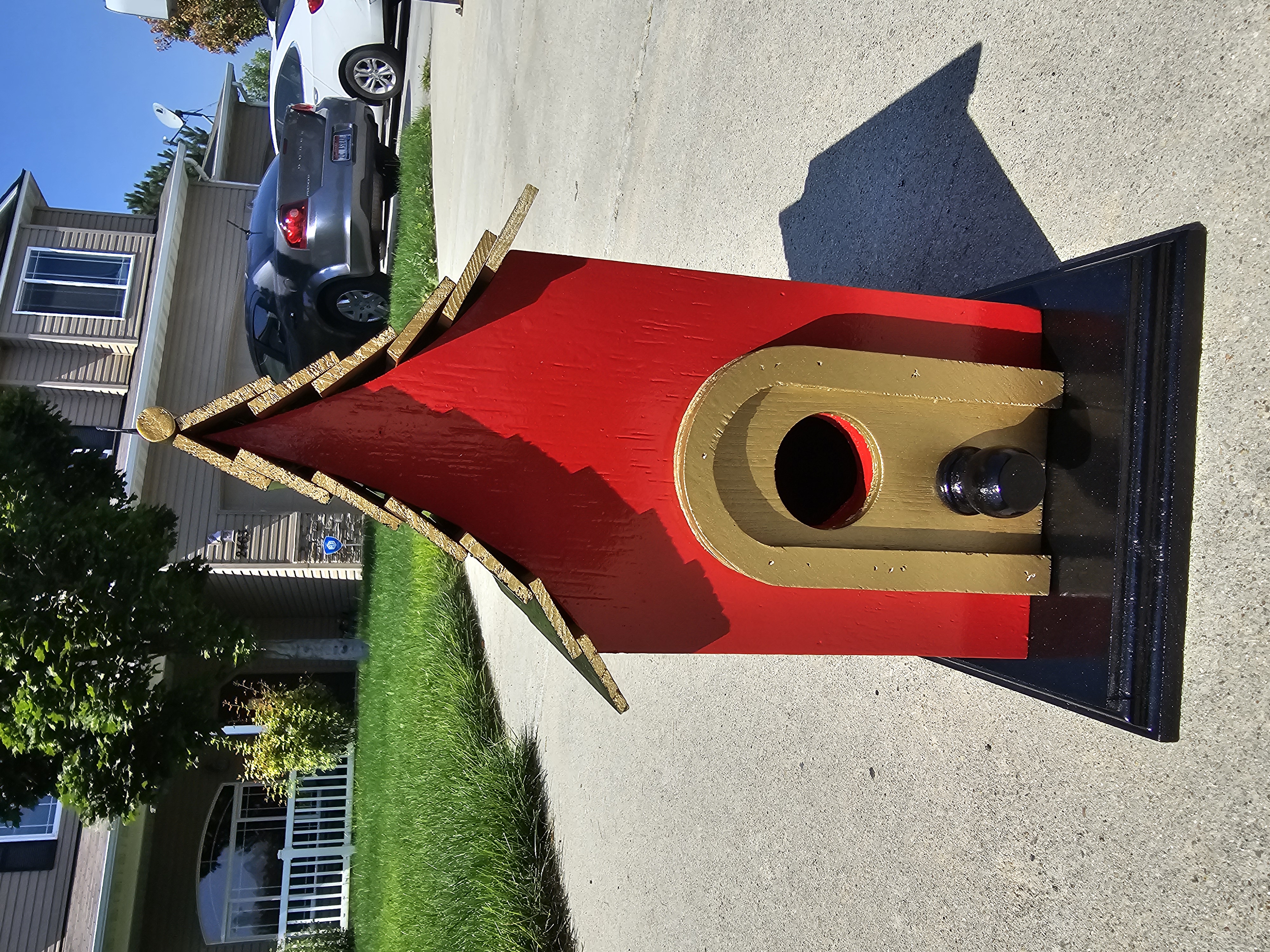 Red Charm Birdhouse